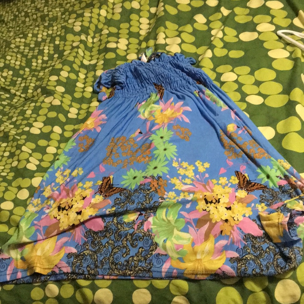 Dress - Picture 3 of 6
